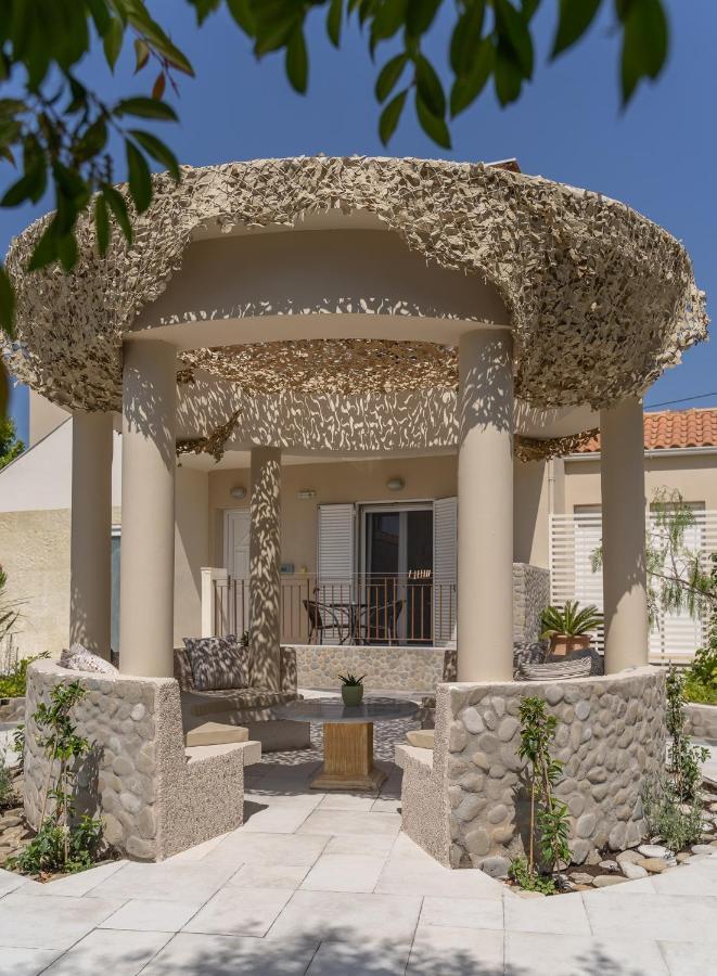 Hotel Estia 피니코운타 외부 사진