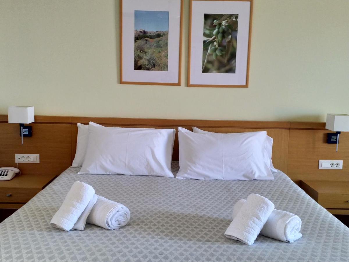 Hotel Estia 피니코운타 외부 사진